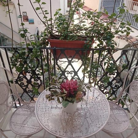 דיאמנטה La Vie En Rose - Casa Vacanze מראה חיצוני תמונה